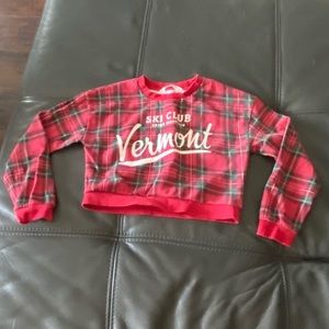 Long sleeve shirt colours red green white